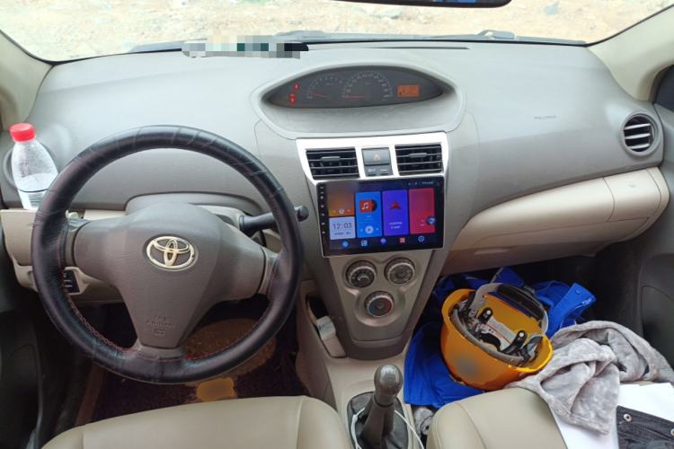 Used Toyota Vios 2010 1.3L GL-i MT Center Console