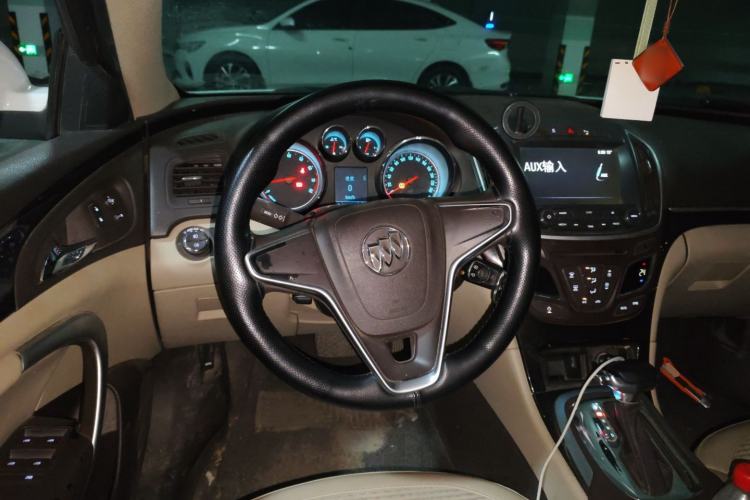 Used Buick Regal 2014 2.0L Leading Fashion Edition
