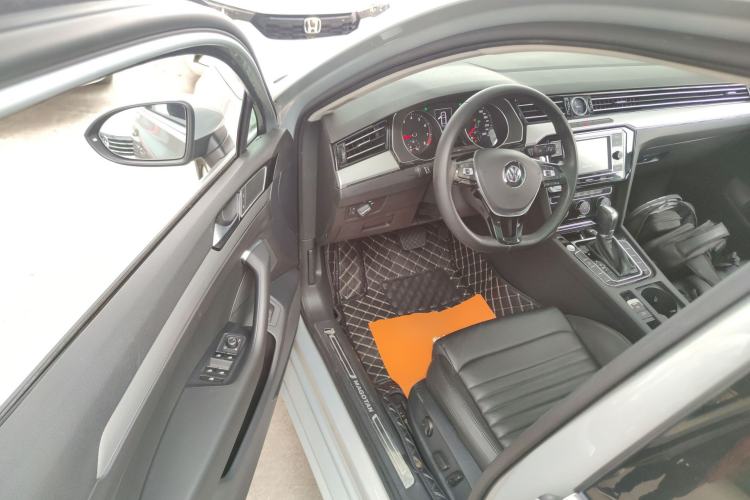 Used Volkswagen Magotan 2018 330TSI DSG Advanced Model