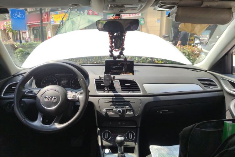 Used Audi Q3 2018 30th Anniversary Edition 30 TFSI Fashion Model Headliner