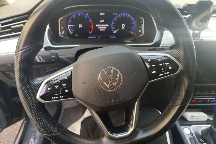 Used Volkswagen Magotan 2023 2 Million Units Commemorative Edition 330TSI DSG Luxury Version
