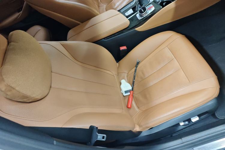 Used BMW 5 Series 2018 530Li Luxury Edition M Sport Package