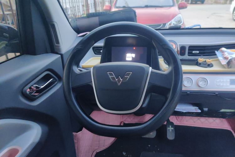 Used Wuling Hongguang MINIEV 2021 Macaron Premium Model – Lithium Iron Phosphate