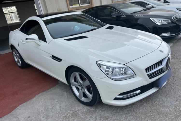 Used Mercedes-Benz SLK-Class 2011 SLK 200 Fashion Model