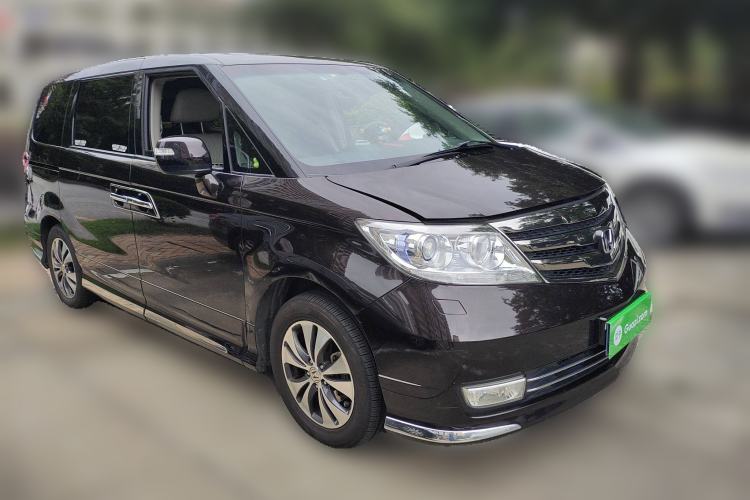 Used Honda Elysion 2015 2.4L VTi-S Prestige Edition Front Right 45 Deg