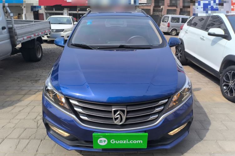 Used Baojun 310W 2017 1.5L Manual Comfort Version China V