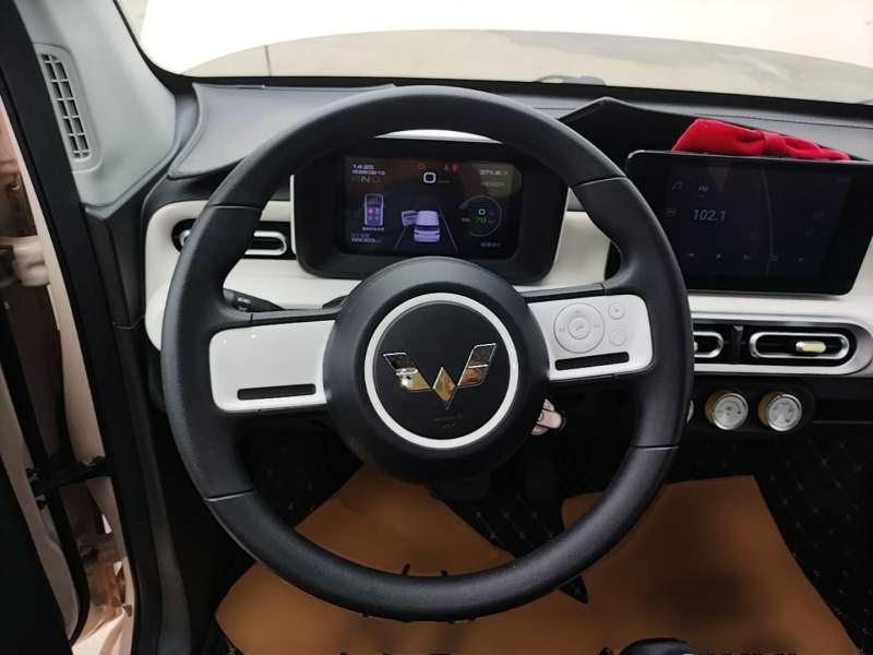Used Wuling Hongguang MINIEV 2024 3rd Generation 170 km — 10