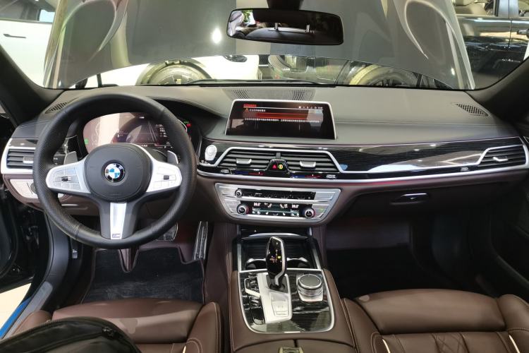 Used BMW 7 Series 2021 730Li M Sport Package

