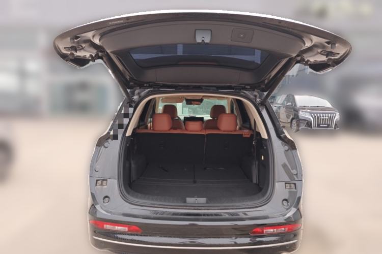 Used Landian E5 PLUS 2025 165 km Long-Range Version 7 Seats
