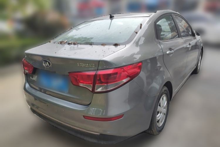 Used Kia K2 2015 Sedan 1.4L MT GLS