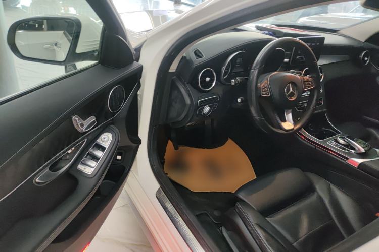 Used Mercedes-Benz C-Class 2017 Restyled C 180 L Fashion Edition Sport Version
