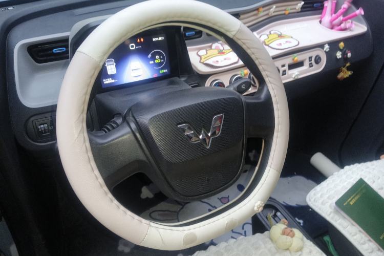 Used Wuling Hongguang MINIEV 2021 Macaron Fashion Model Lithium Iron Phosphate