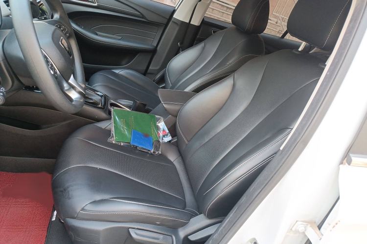 Used Roewe i5 2020 1.5L Automatic 4G Connect Luxury Flagship Edition