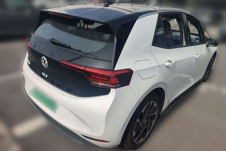 Used Volkswagen ID.3 2025 Smart Edition Ultra-Intelligent Version Rear Right 45 Deg