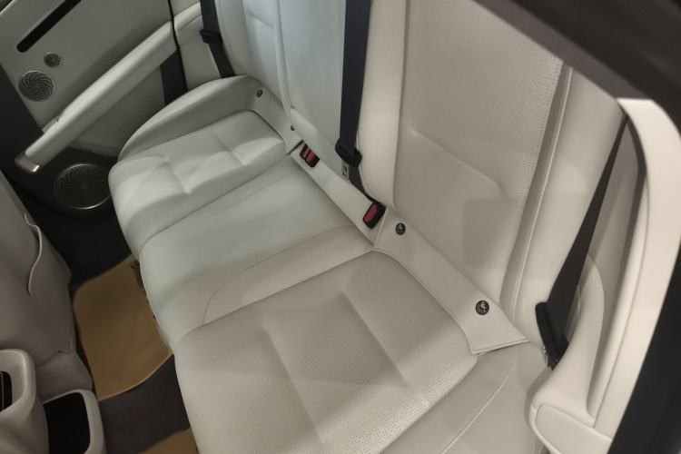 Used Avatr 06 2025 Max Extended-Range Edition
