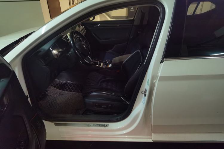 Used Skoda Superb 2016 TSI330 DSG Smart Drive Edition