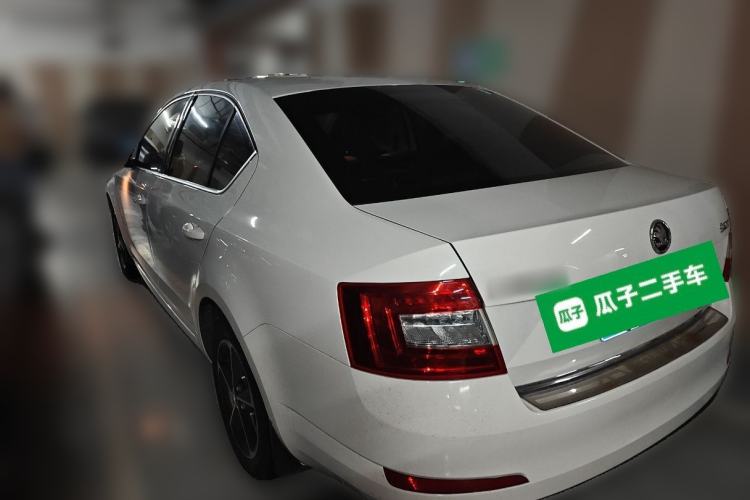 Used Skoda Octavia 2016 1.6L Automatic Smart Drive Edition
