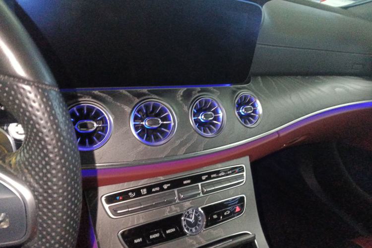 Used Mercedes-Benz CLS 2018 CLS 300 Dynamic Edition
