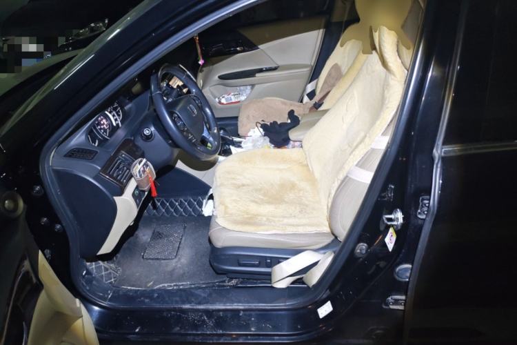 Used Honda Accord 2014 2.4L EXN Luxury Navigation Edition Left Front Seat