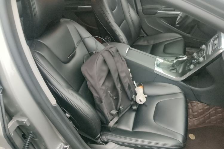 Used Volvo S60 2014 S60L 2.0T Intelligent Upgrade Edition
