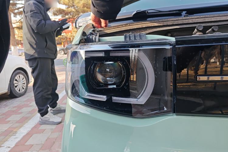 Used Wuling Hongguang MINIEV 2022 Macaron Fashion Model Lithium Iron Phosphate