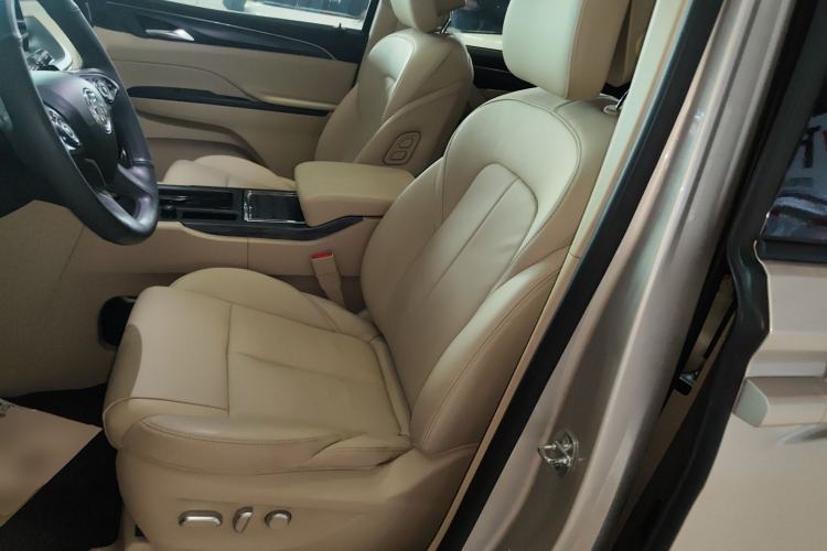 Used Buick GL8 2023 ES Lu Zun Deluxe Model Left Front Seat