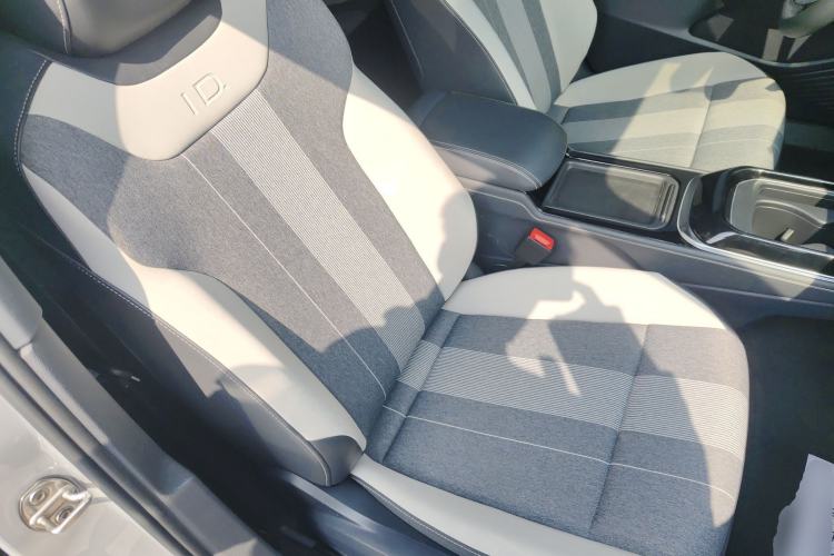 Used Volkswagen ID.4 CROZZ 2024 Pure Edition Limited Edition Right Front Seat