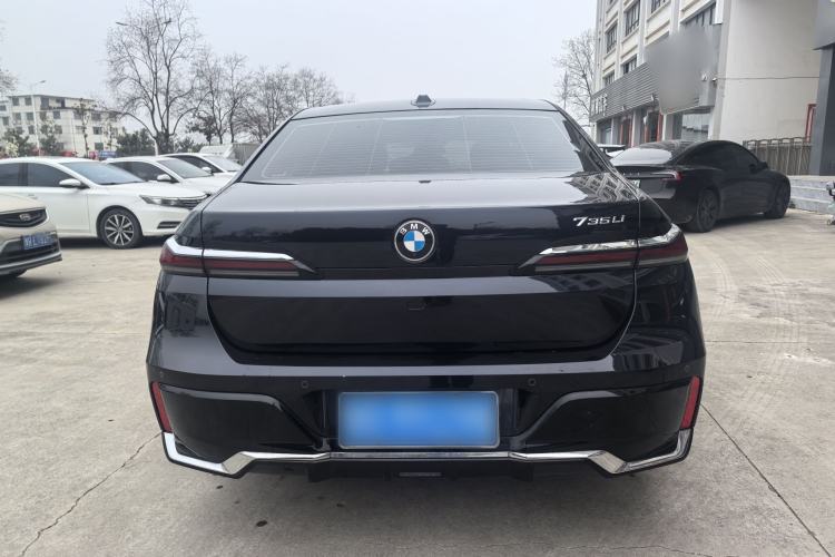 Used BMW 7 Series 2023 735Li M Sport Package Exterior 5