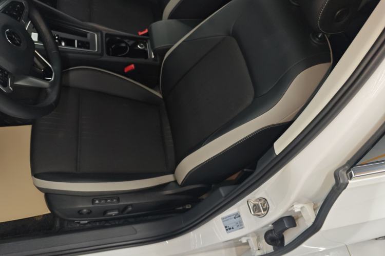 Used Volkswagen Golf 2023 280TSI DSG Pro Left Front Seat