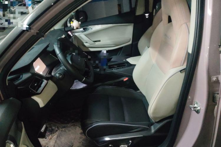 Used Lynk & Co 06 2021 1.5T Shero Pink Special Edition