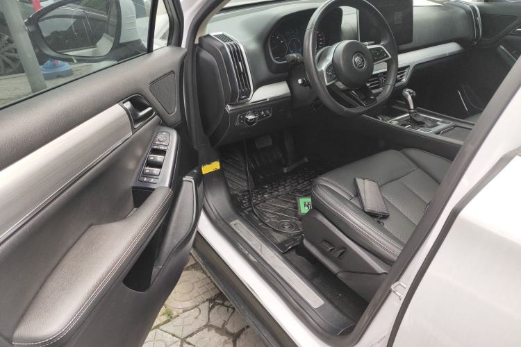 Used BYD Tang 2018 2.0T Automatic Smart Connect Prestige 7-Seater China V Standard