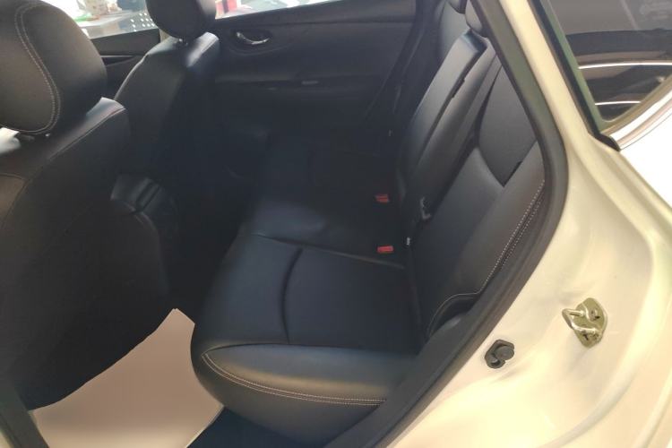 Used Nissan Tiida 2023 1.6L CVT Smart Drive Version
