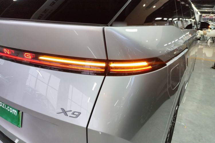 Used XPeng X9 2025 740 Ultra-Long Range Max