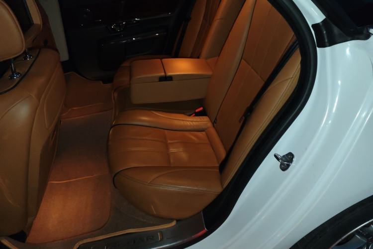 Used Jaguar XJ 2014 XJL 3.0 SC Four-Wheel Drive Panoramic Business Edition
