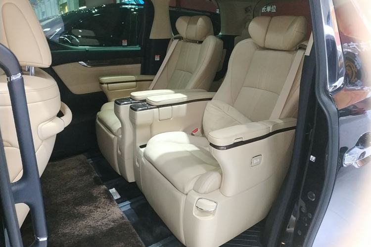 Used Toyota Alphard 2021 Dual-Engine 2.5L Prestige Edition