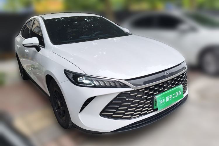 Used BYD Qin PLUS 2025 DM-i Smart Drive 55KM Leading Model
