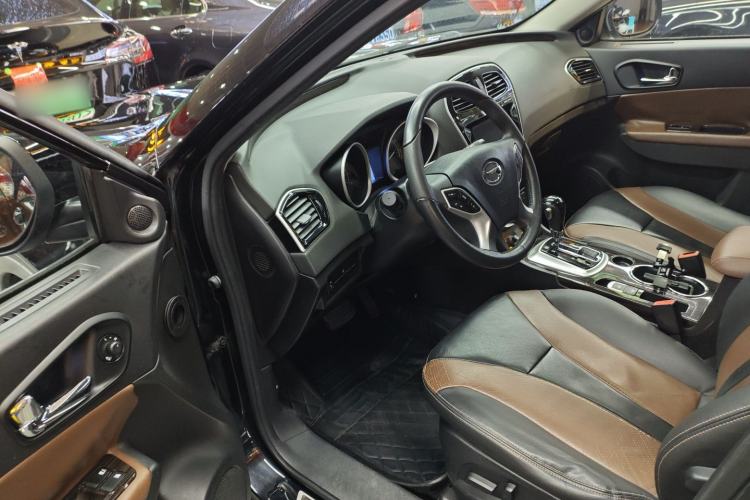 Used GAC Trumpchi GS5 Super 2016 2.0L Automatic Two-Wheel Drive Anniversary Edition
