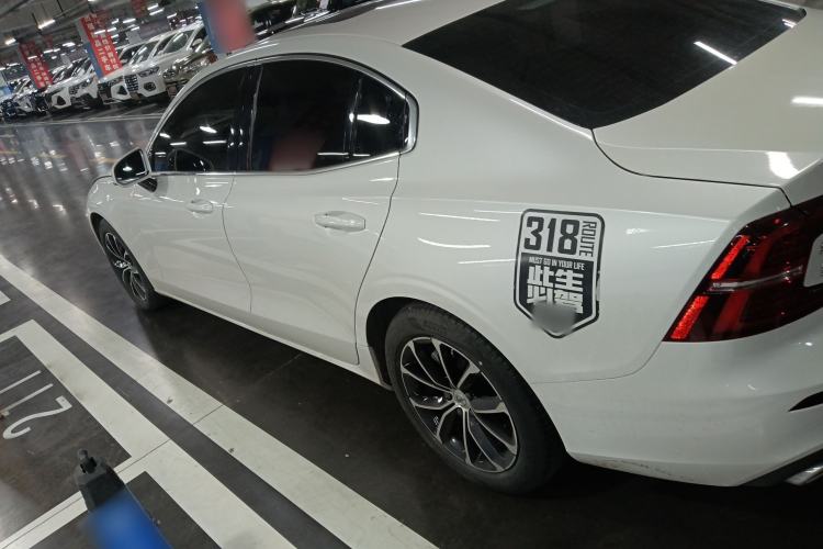 Used Volvo S60 2021 T4 Zhiyi Luxury Edition