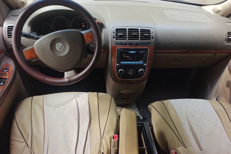 Used Buick GL8 2006 Lu Zun 3.0L CT Comfort Edition
