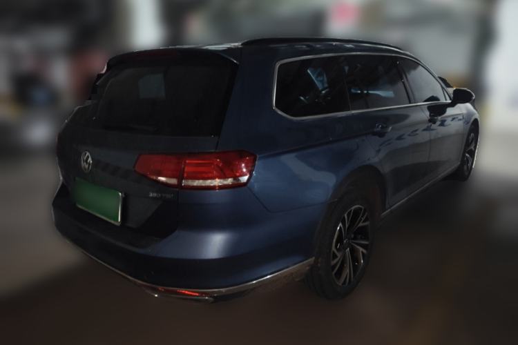 Used Volkswagen Variant 2016 380TSI Two-Wheel-Drive Style Edition Rear Right 45 Deg