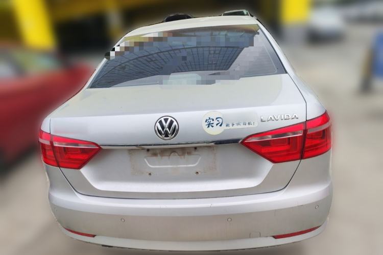 Used Volkswagen Lavida 2013 Restyled Classic 1.6L Manual Comfort Edition Rear