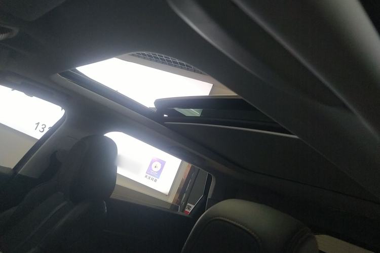 Used Peugeot 5008 2017 350THP 5-Seat Elite Edition Headliner