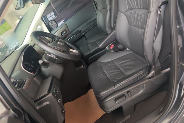 Used Honda Odyssey 2022 2.0L eHEV Sharp Enjoyment Edition
