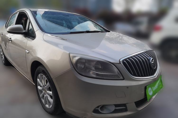 Used Buick GT 2013 GT 1.8L Automatic Fashion Edition Front Right 45 Deg