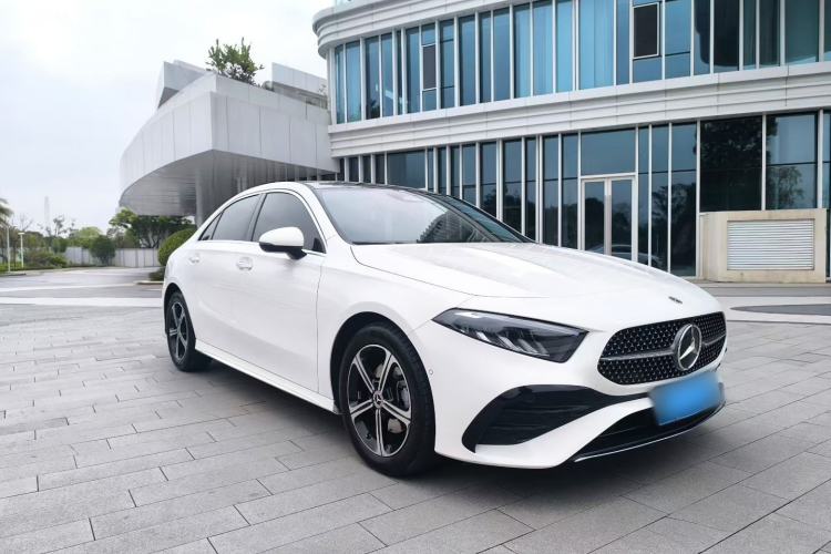 Used Mercedes-Benz A-Class 2024 Updated A 200 L Fashion Version Exterior 2