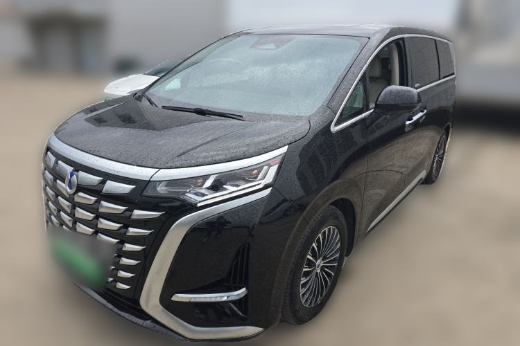 Used Denza D9 2024 DM-i 1050 Luxury Model