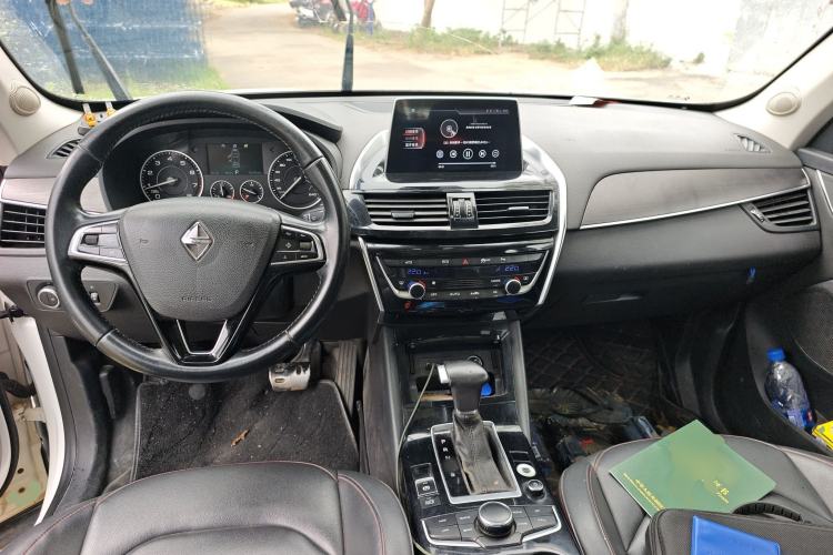 Used BORGWARD BX5 2017 20TGDI Automatic Two-Wheel Drive Entry-Level Edition
