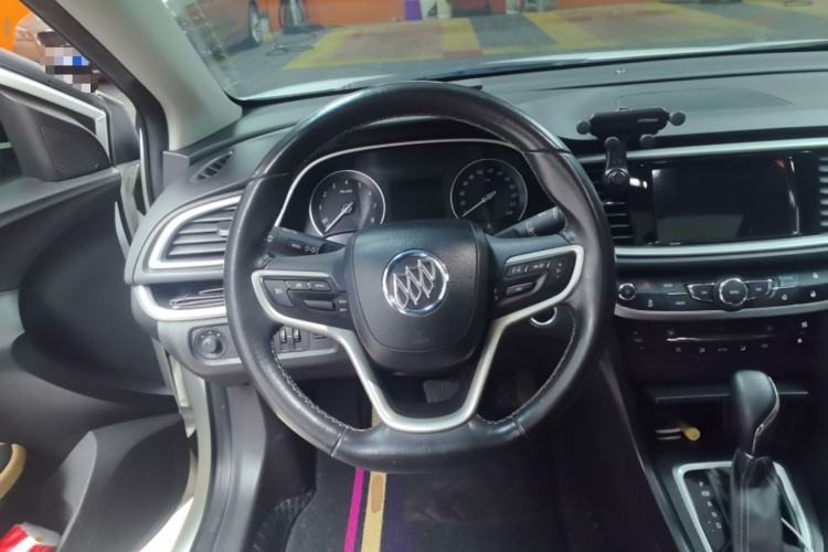 Used Buick GT 2019 18T Automatic Connected Flagship Version China VI Standard Steering Wheel