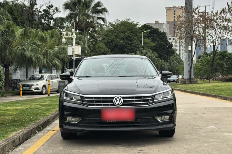 Used Volkswagen Passat 2017 280TSI DSG Luxury Edition Exterior 1