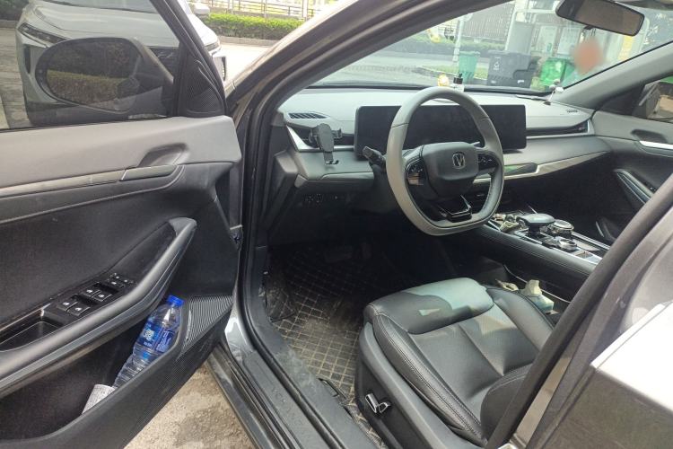 Used CHANGAN Ruicheng PLUS 2023 1.5T DCT Prestige Edition
